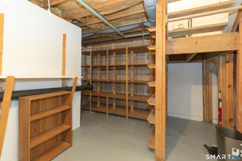9 Highpoint Court Woodbury CT 06798