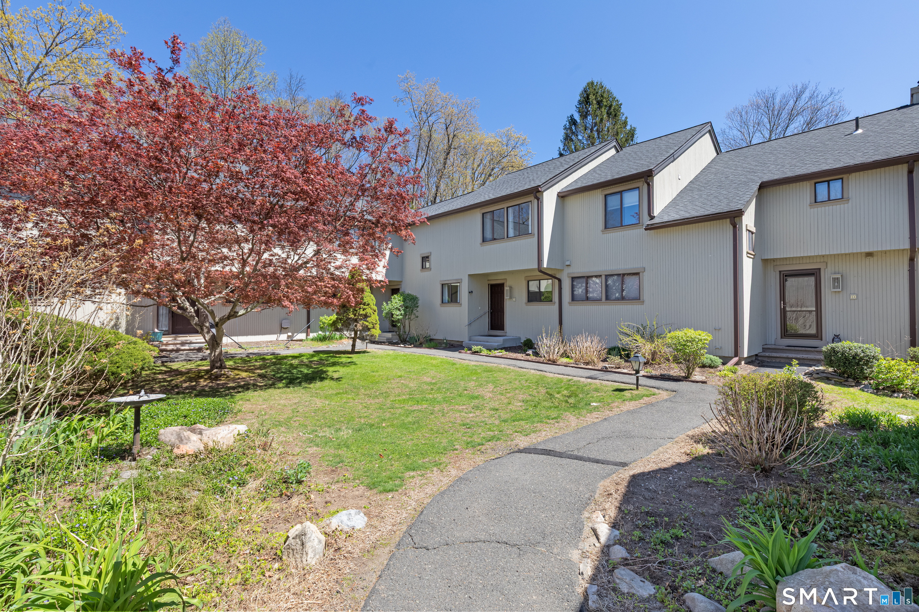 9 Highpoint Court Woodbury CT 06798