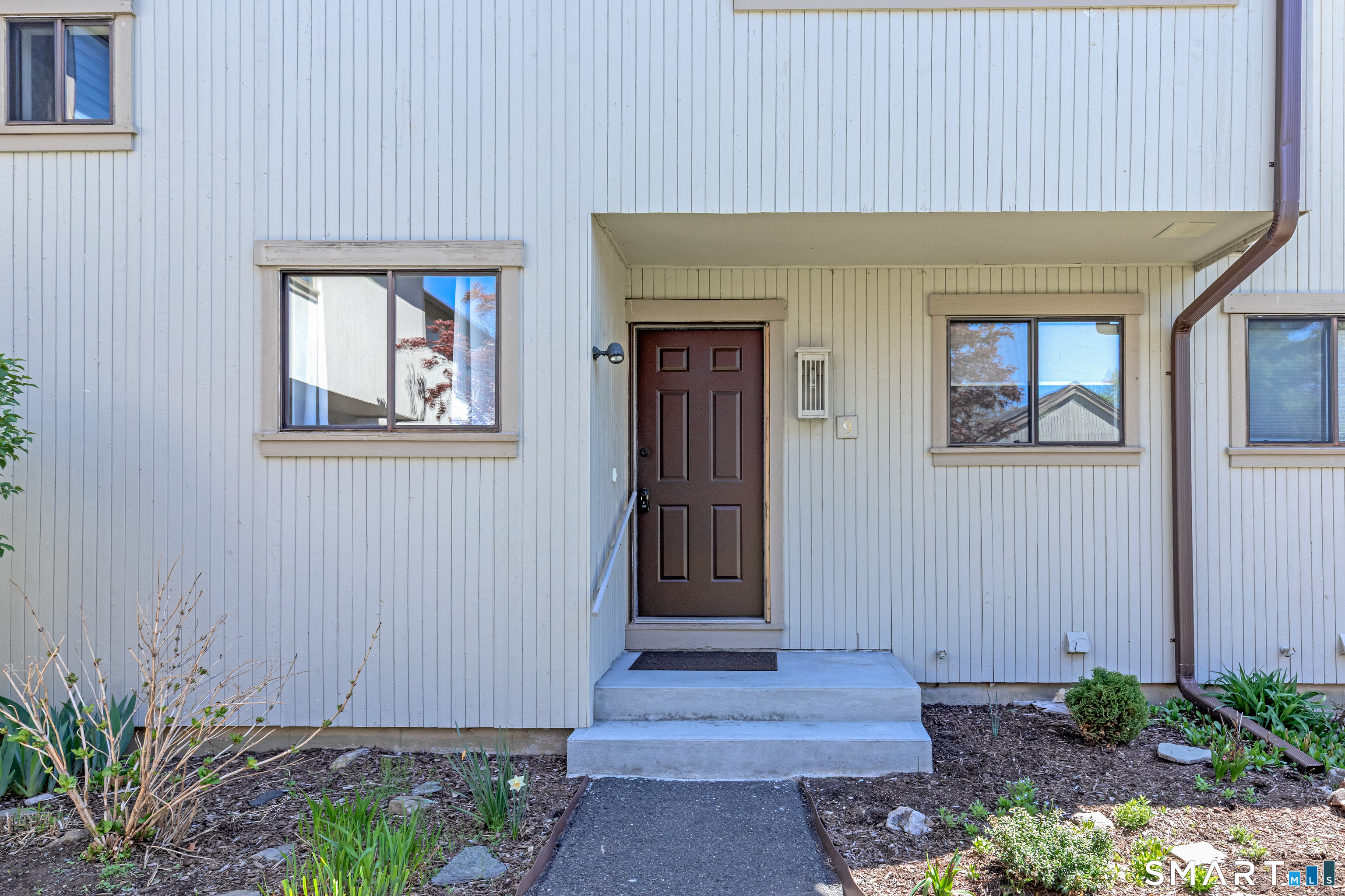 9 Highpoint Court Woodbury CT 06798