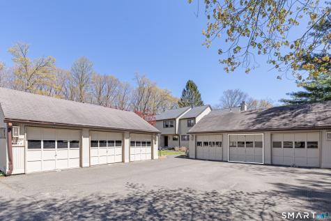 9 Highpoint Court Woodbury CT 06798
