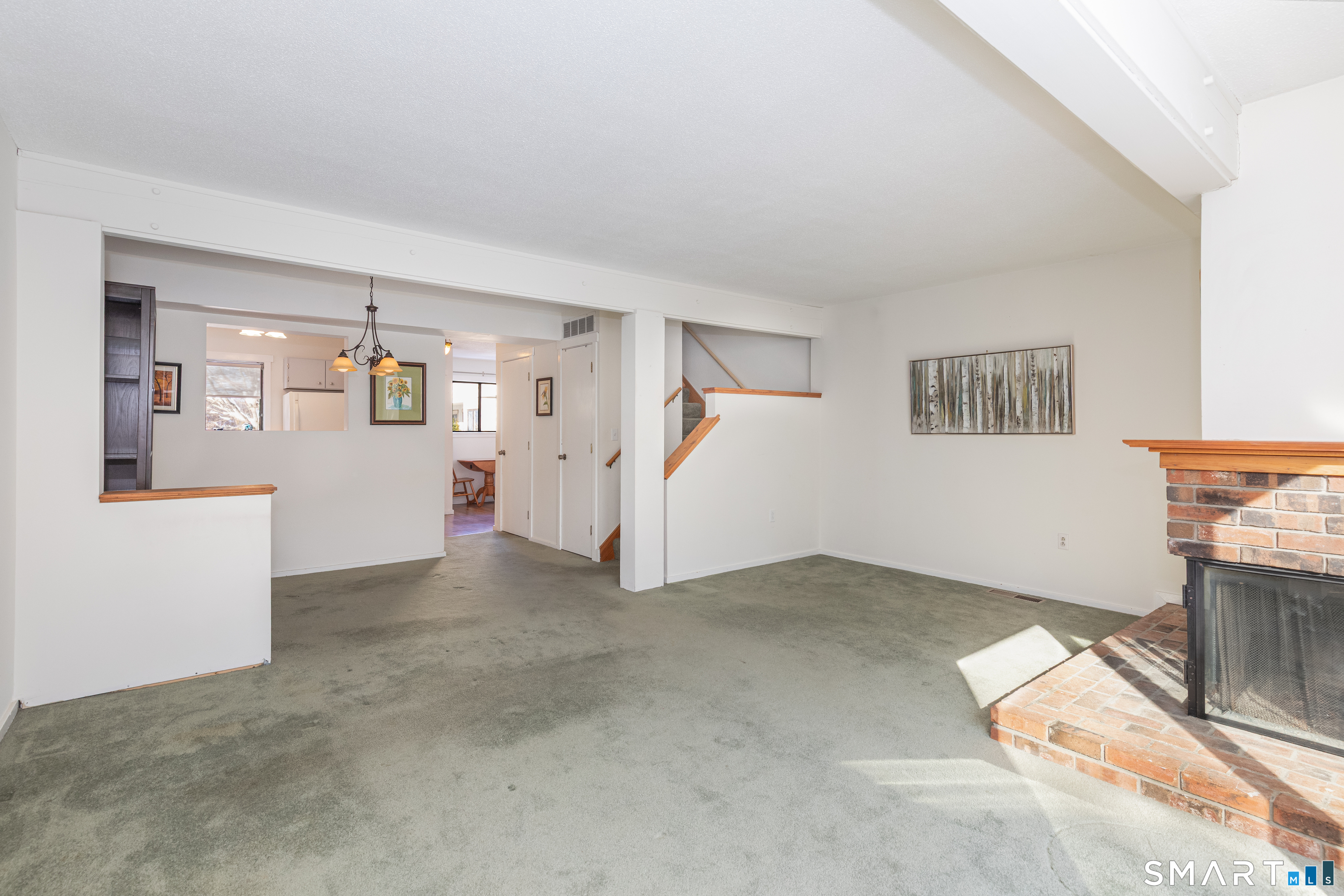 9 Highpoint Court Woodbury CT 06798