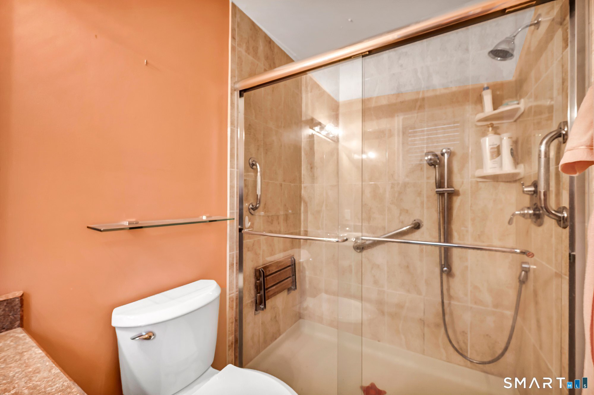 8 Ironwood Road West Hartford CT 06117