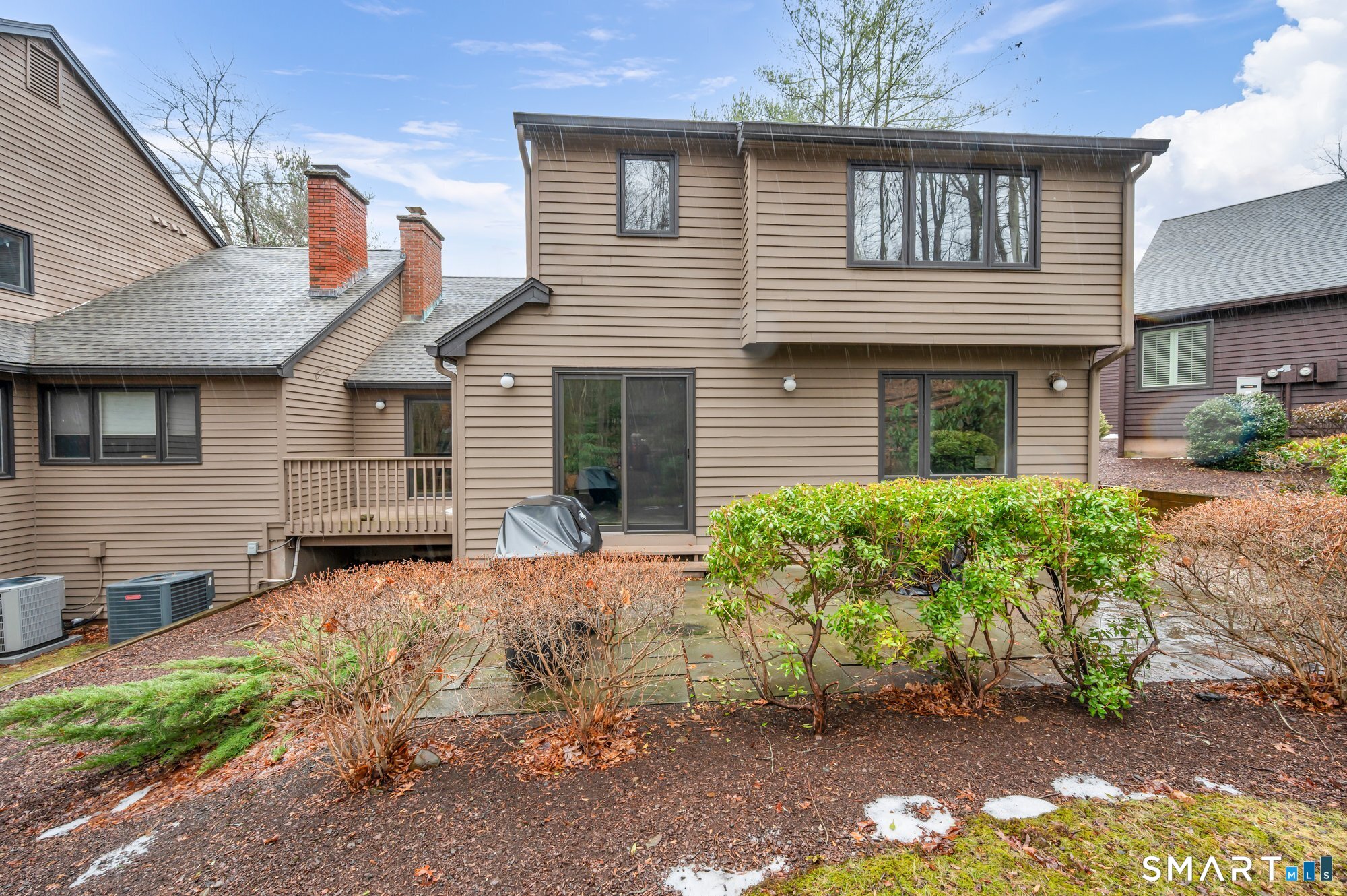 8 Ironwood Road West Hartford CT 06117