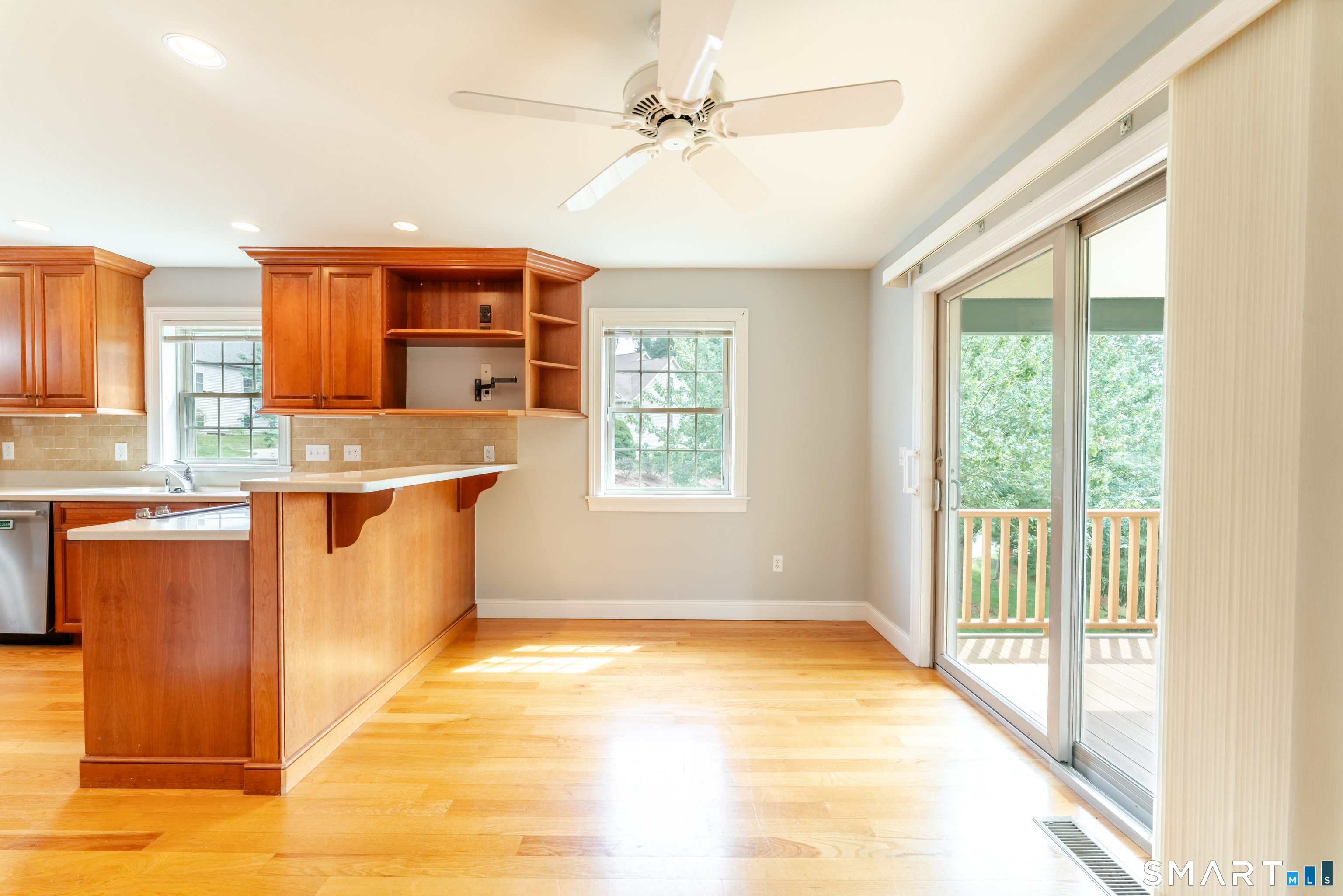 4 Clarks Lane East Lyme CT 06357