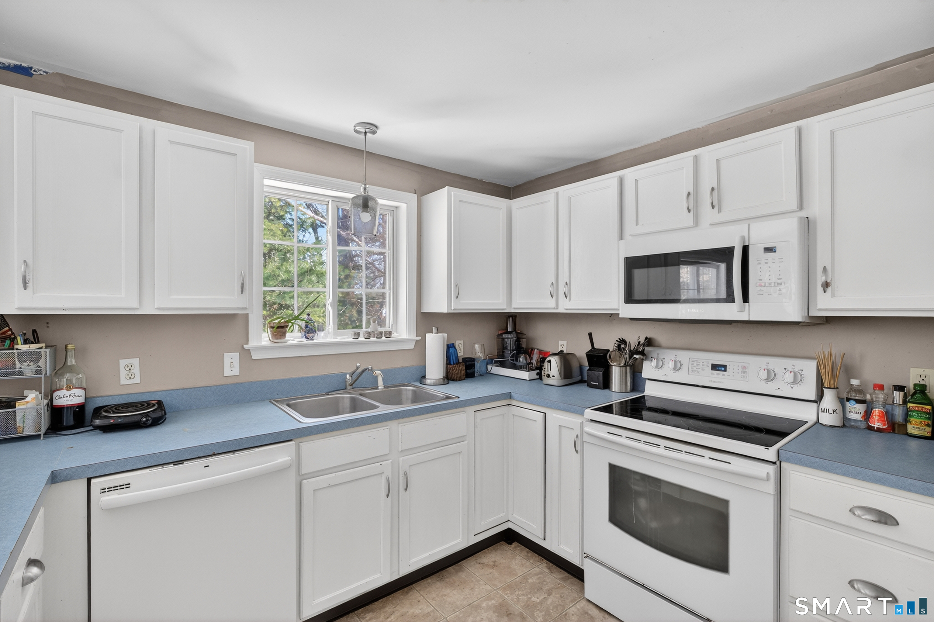 6 Skyline Drive Windham CT 06256