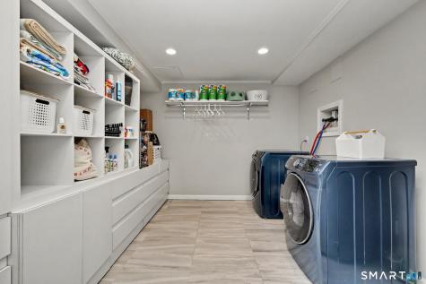 123 Richmond Hill Road New Canaan CT 06840