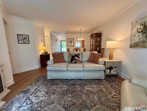 35 Nutmeg Road Middlebury CT 06762