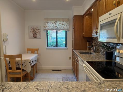 35 Nutmeg Road Middlebury CT 06762