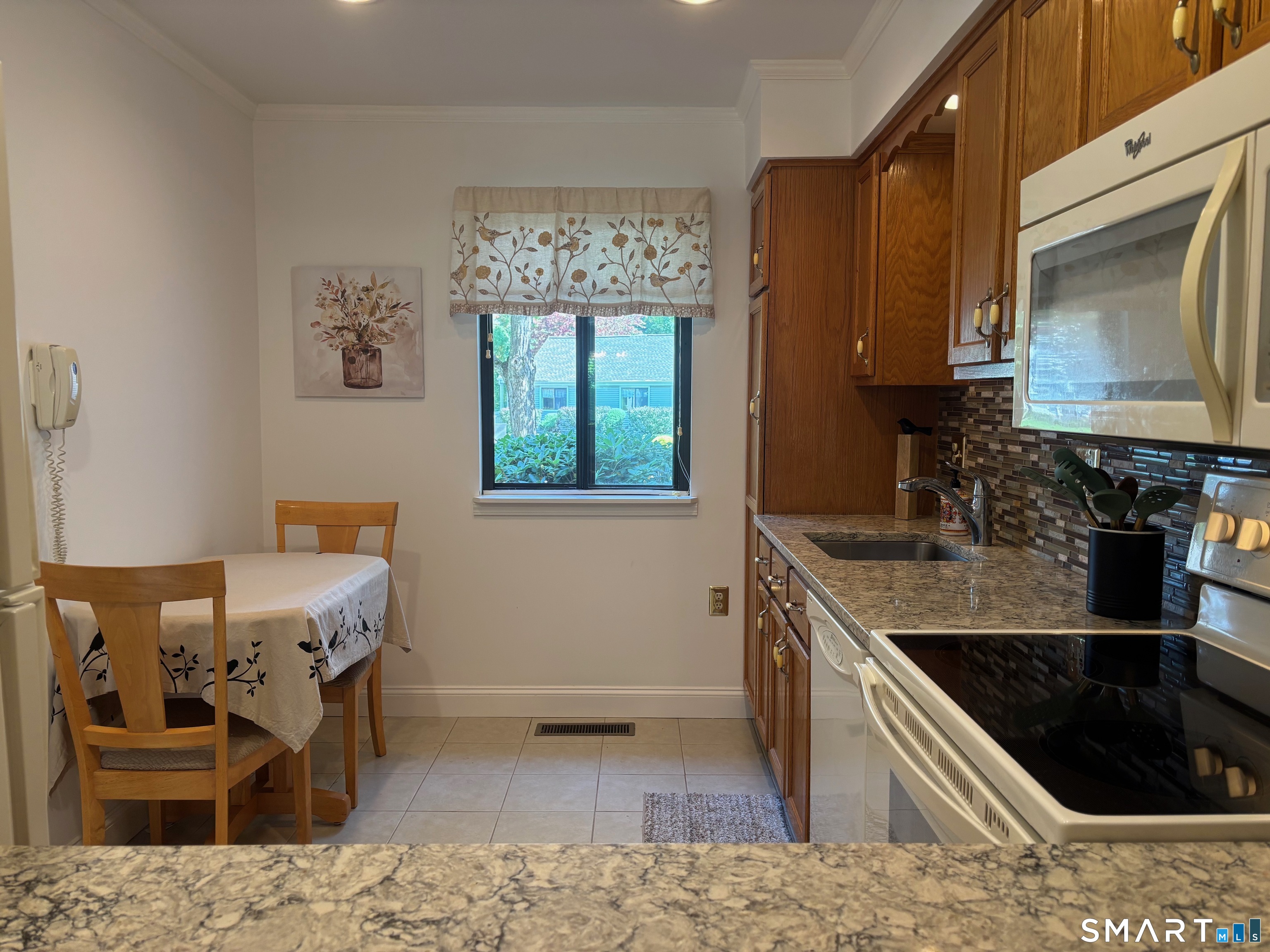 35 Nutmeg Road Middlebury CT 06762