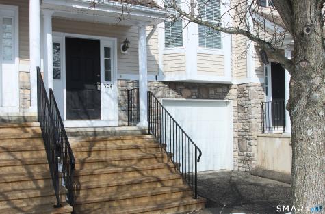 304 Sienna Drive Danbury CT 06810