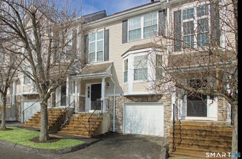 304 Sienna Drive Danbury CT 06810