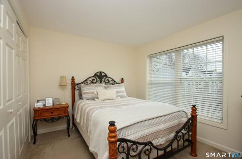 304 Sienna Drive Danbury CT 06810