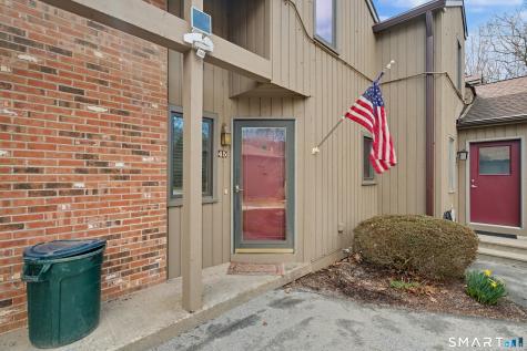 45 Far View Commons Southbury CT 06488