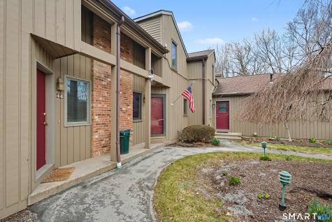 45 Far View Commons Southbury CT 06488