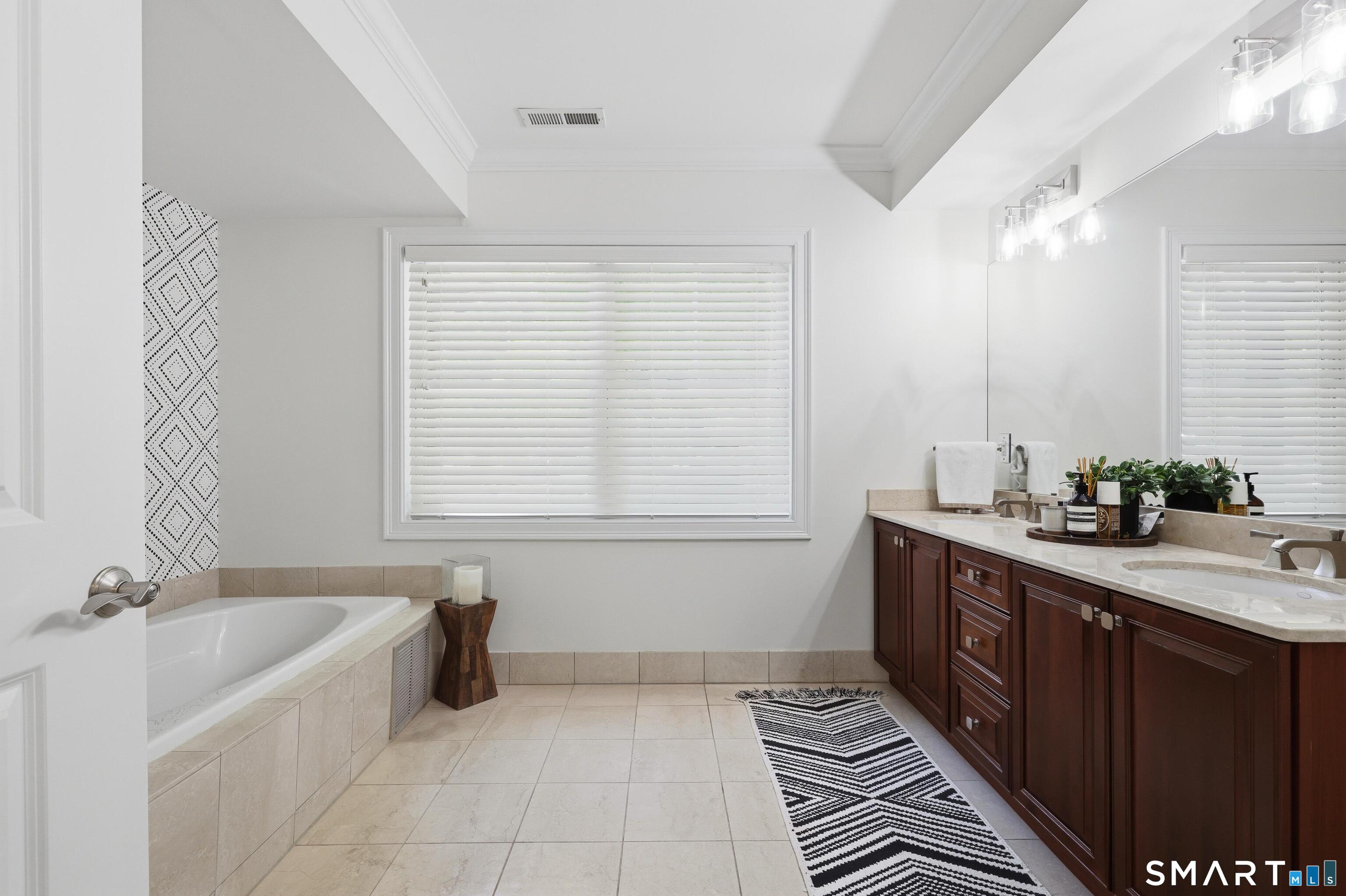 16 Hayestown Road Danbury CT 06811