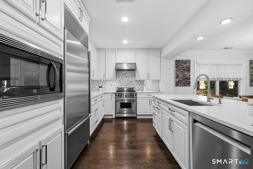 16 Hayestown Road Danbury CT 06811