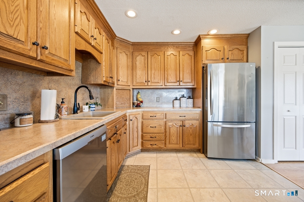 12 Spindle Hill Road Wolcott CT 06716