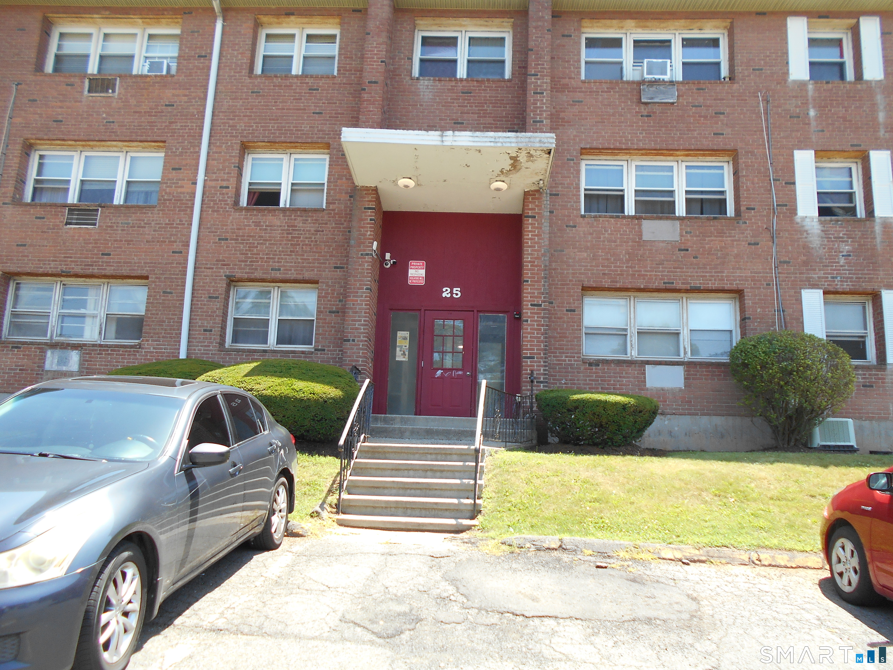 25 Donna Drive New Haven CT 06511