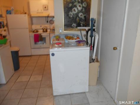 25 Donna Drive New Haven CT 06511
