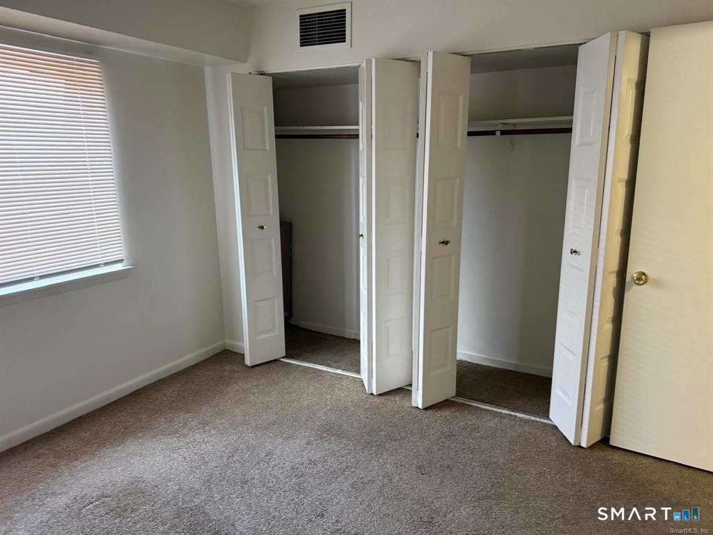 1274 East Main Street Meriden CT 06450