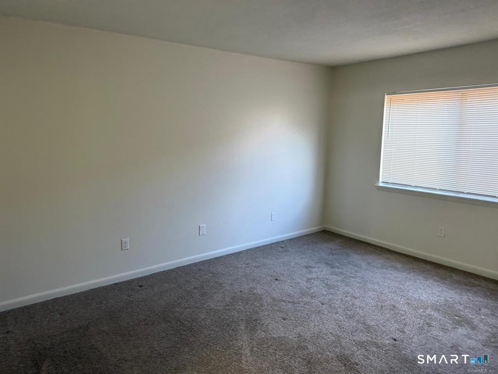 1274 East Main Street Meriden CT 06450