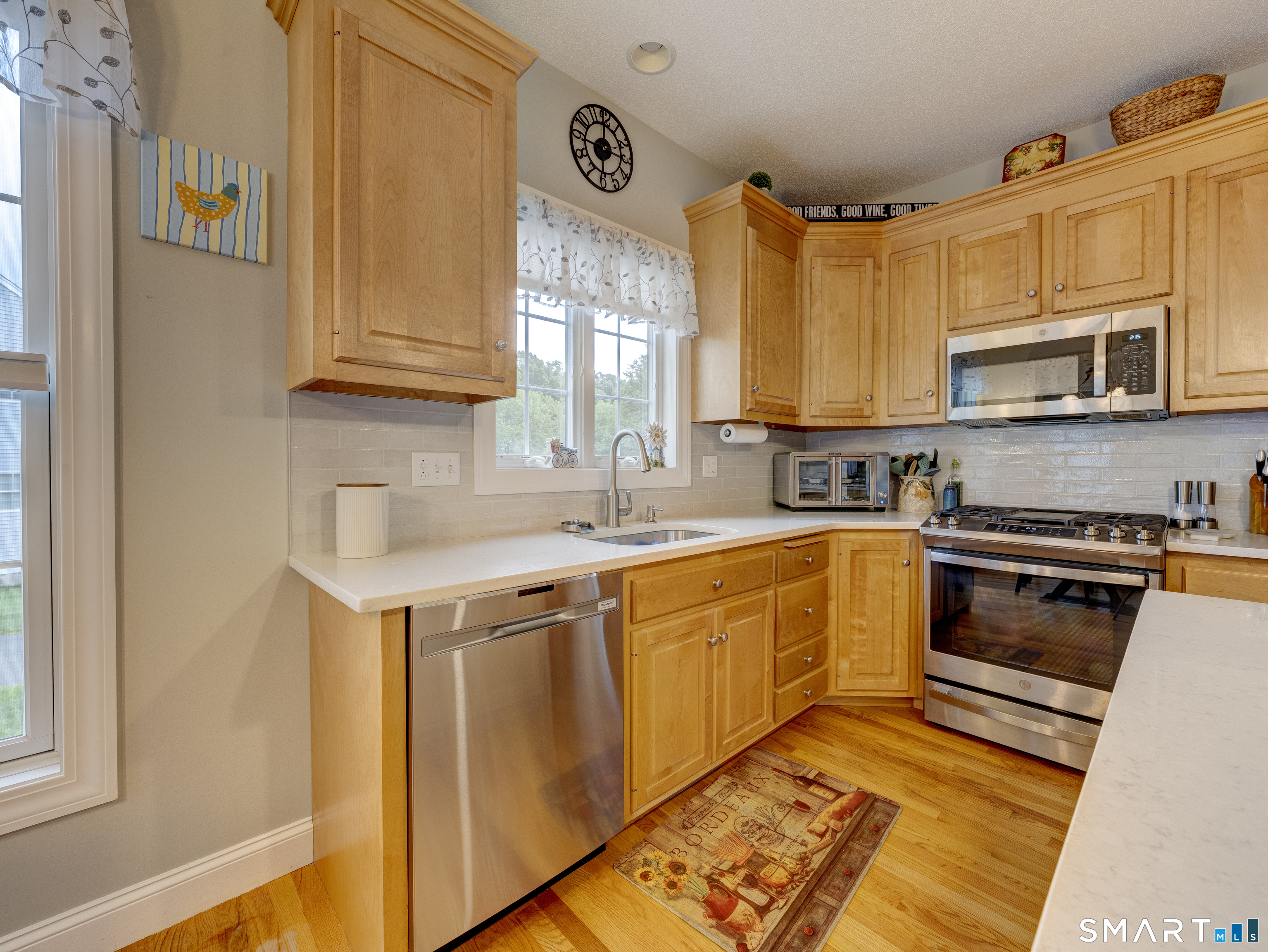 36 Buckland Street Southington CT 06479