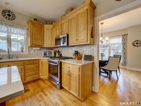 36 Buckland Street Southington CT 06479