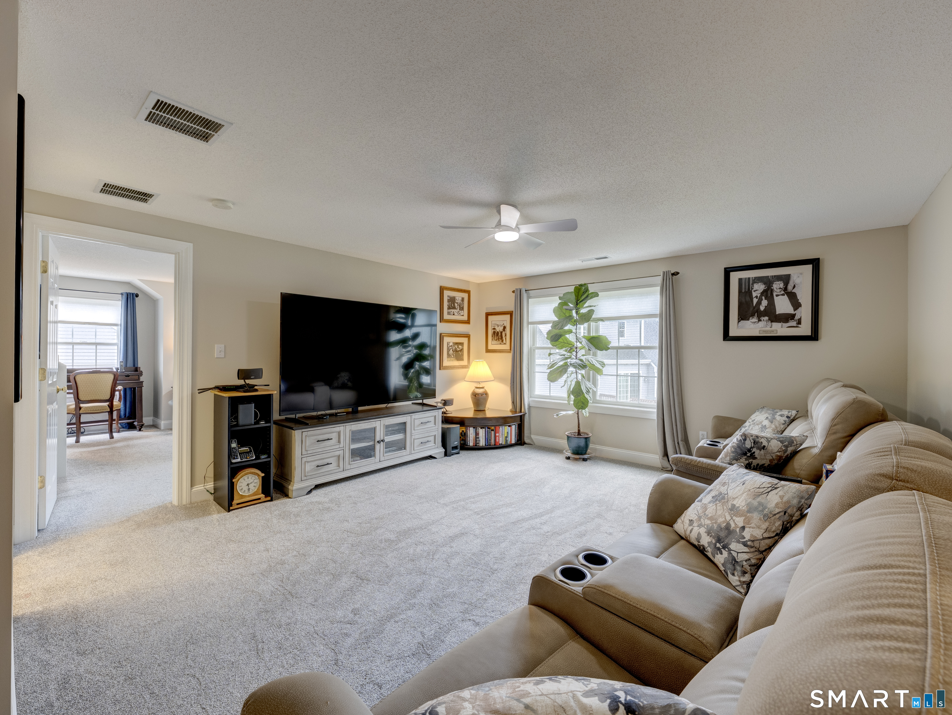 36 Buckland Street Southington CT 06479