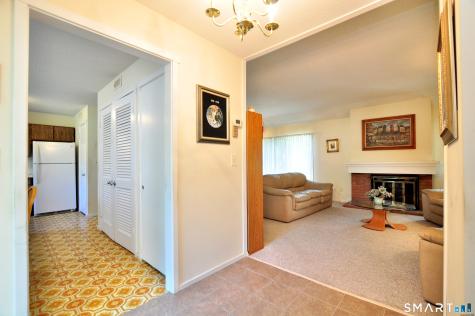 85 Heritage Village Southbury CT 06488