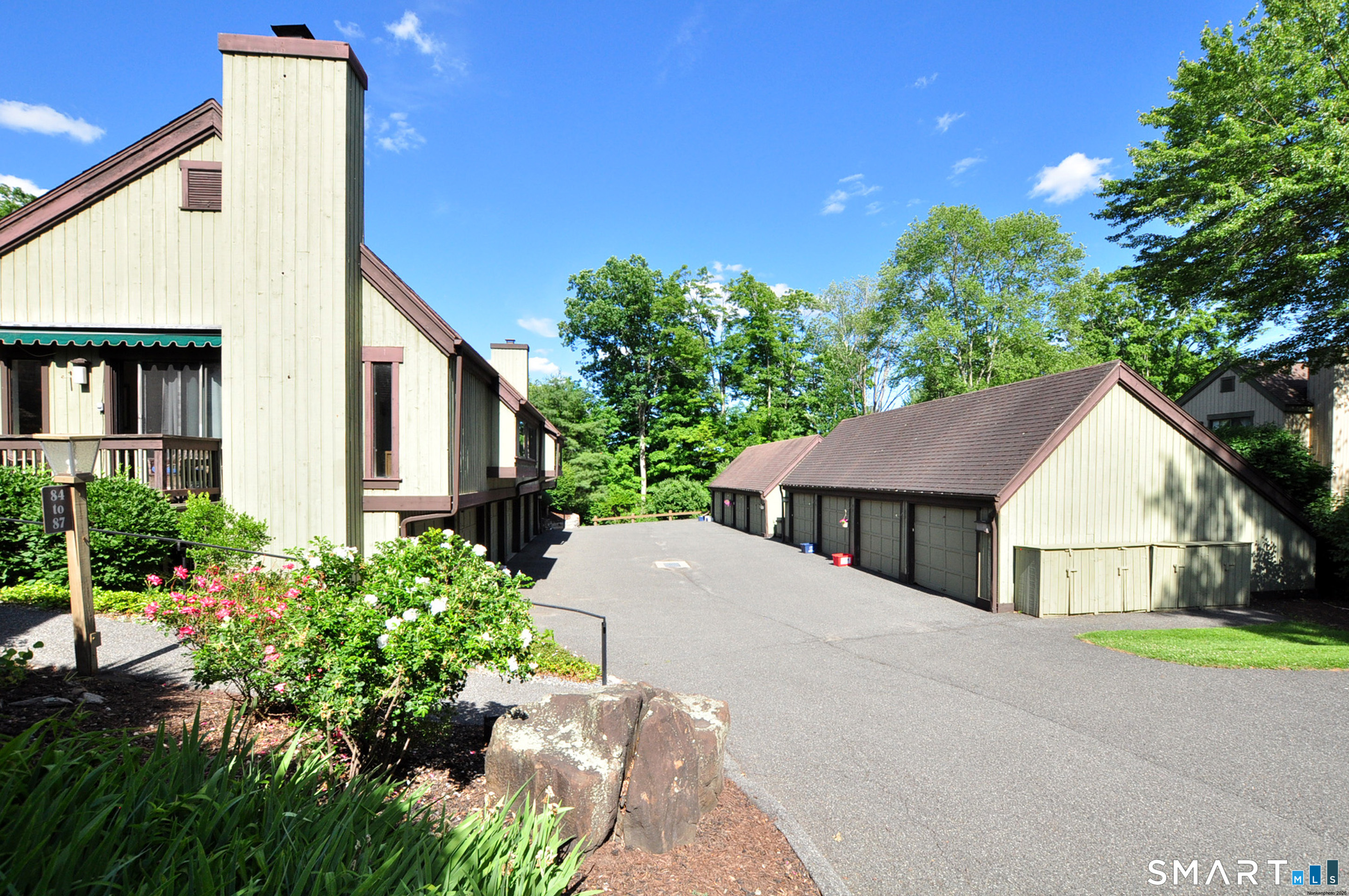 85 Heritage Village Southbury CT 06488