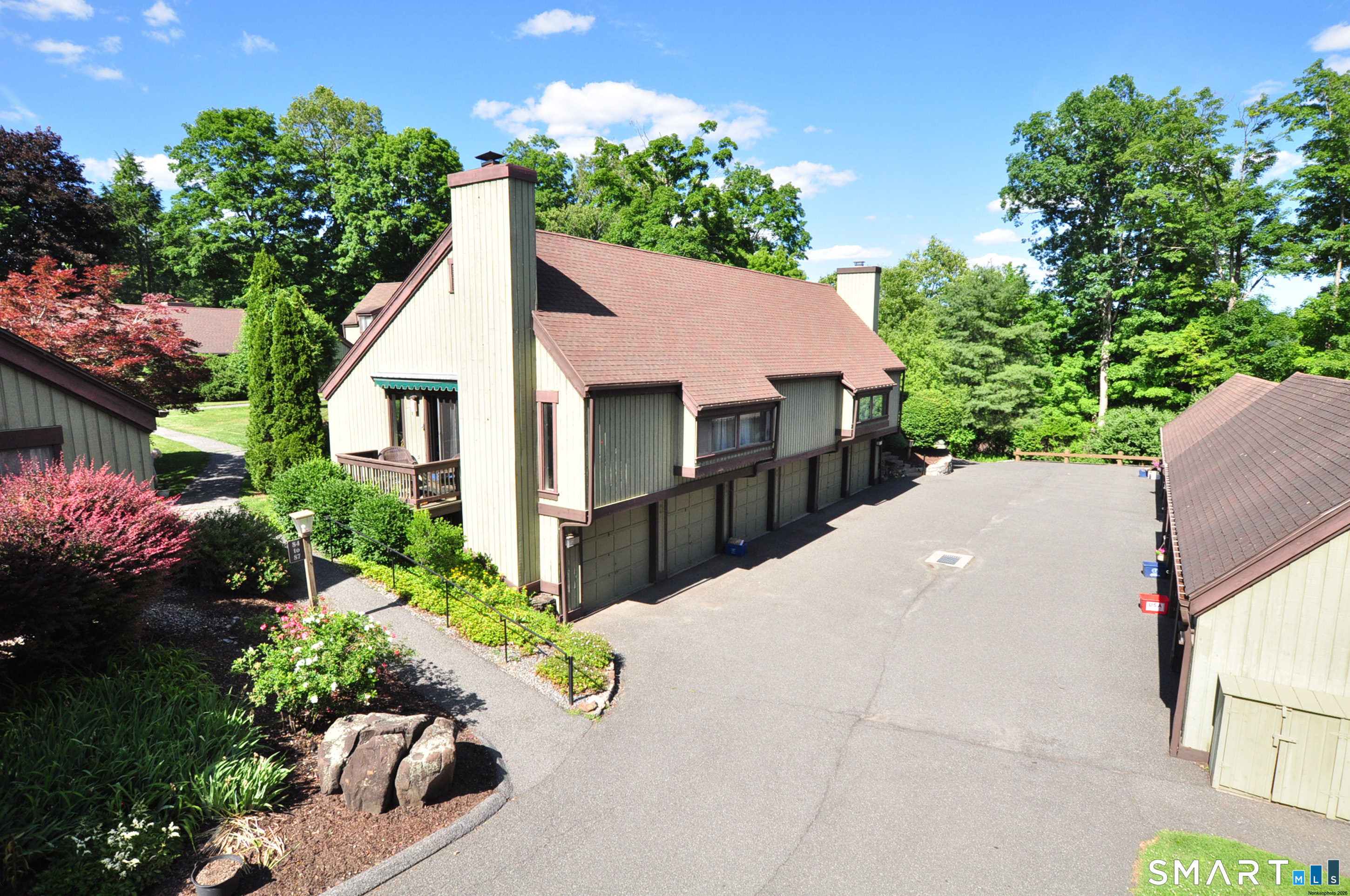 85 Heritage Village Southbury CT 06488