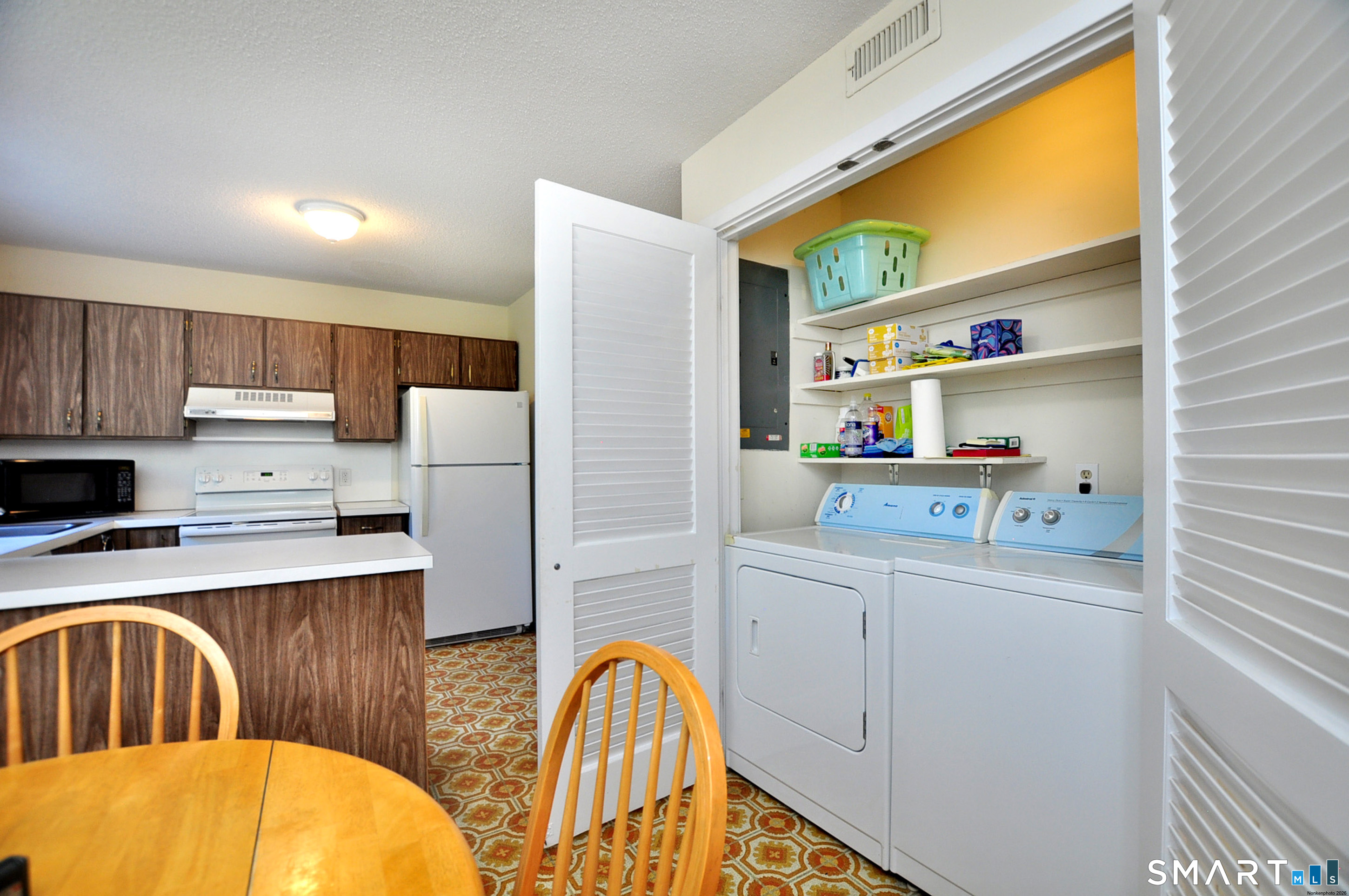 85 Heritage Village Southbury CT 06488