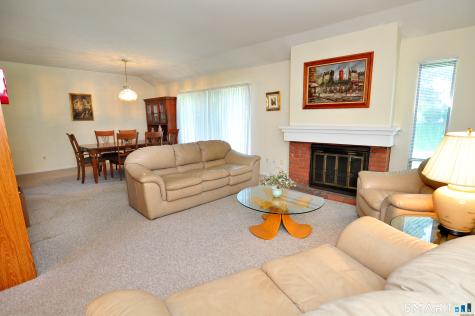 85 Heritage Village Southbury CT 06488