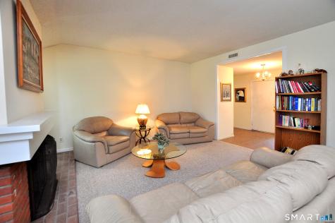 85 Heritage Village Southbury CT 06488