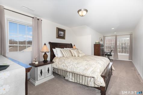 1077 Augusta Drive Oxford CT 06478