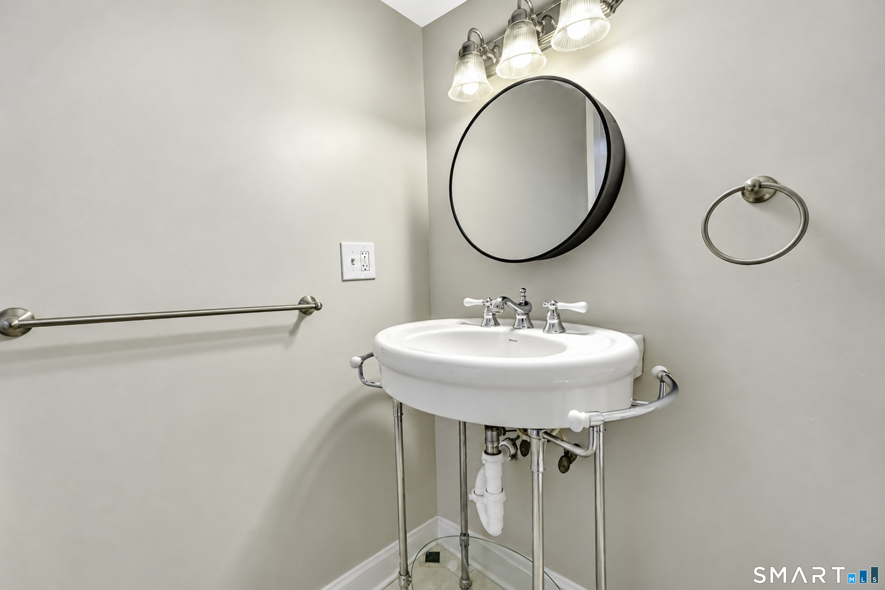 129 Brentwood Drive Wallingford CT 06492