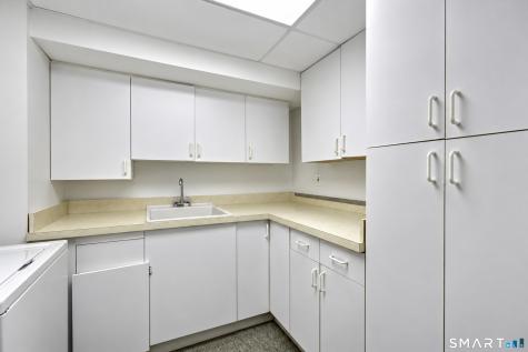 129 Brentwood Drive Wallingford CT 06492