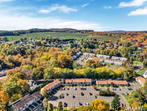 129 Brentwood Drive Wallingford CT 06492
