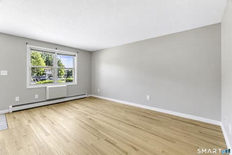 129 Brentwood Drive Wallingford CT 06492