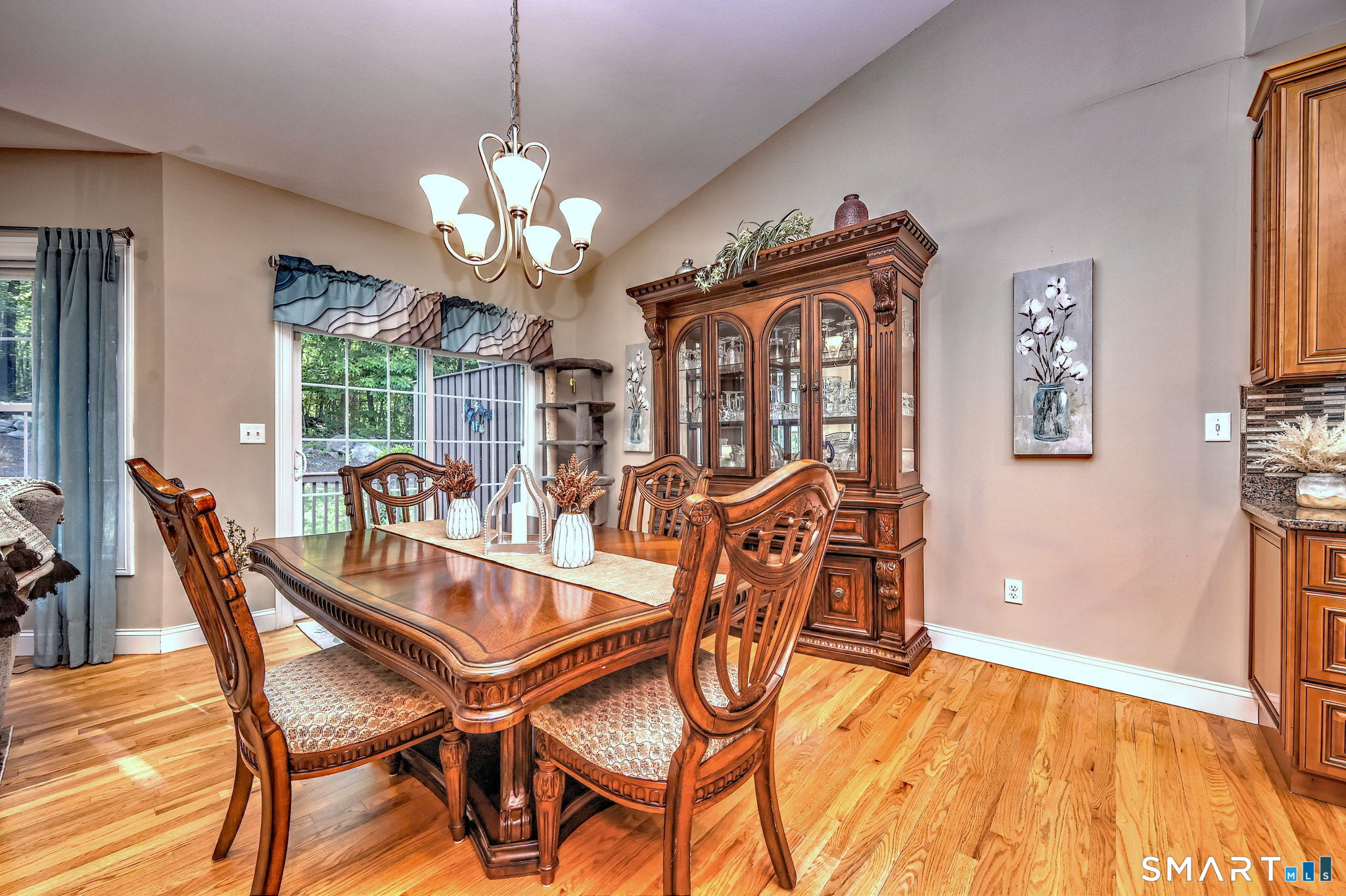 61 Pondview Circle Beacon Falls CT 06403