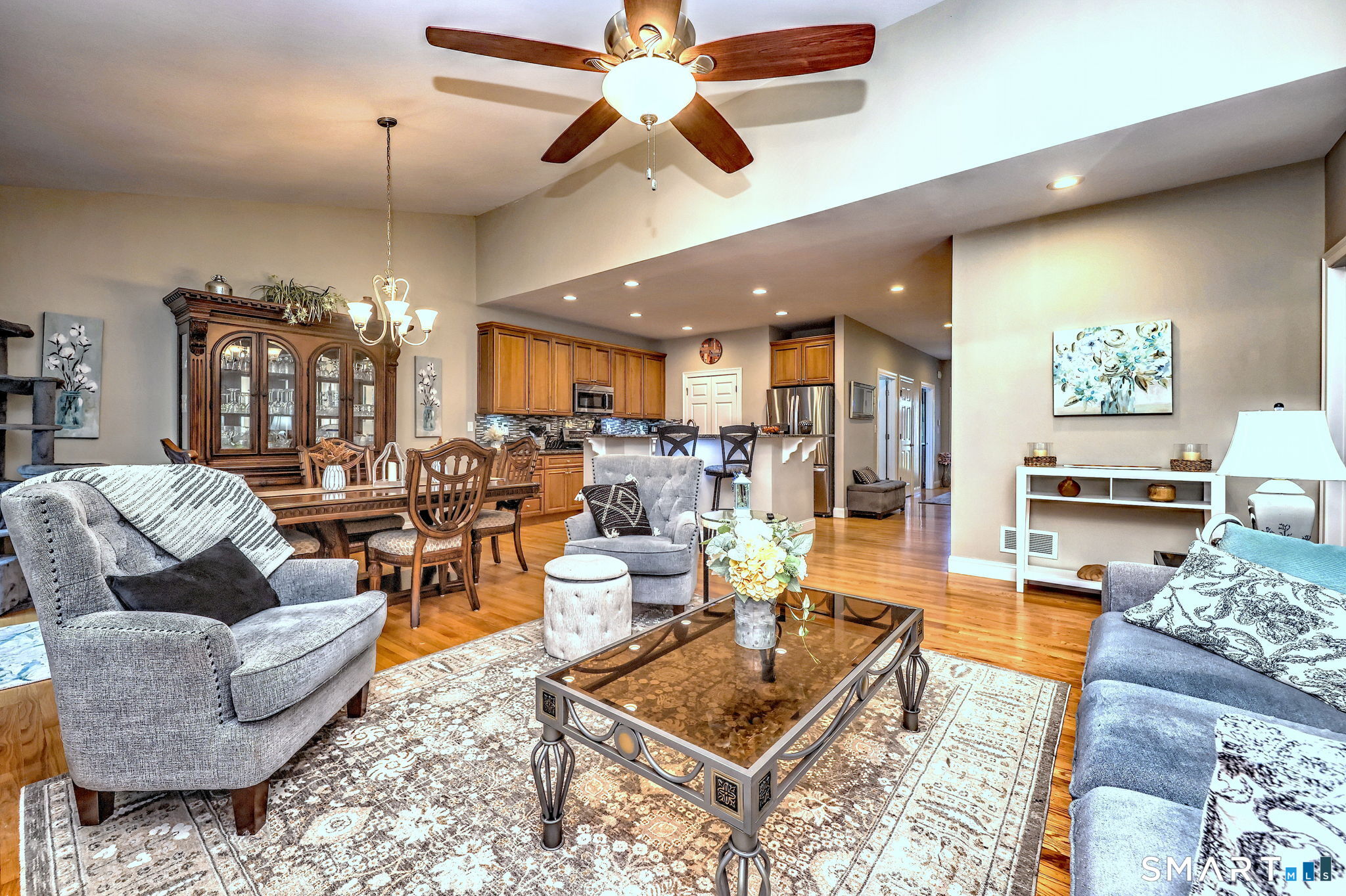 61 Pondview Circle Beacon Falls CT 06403