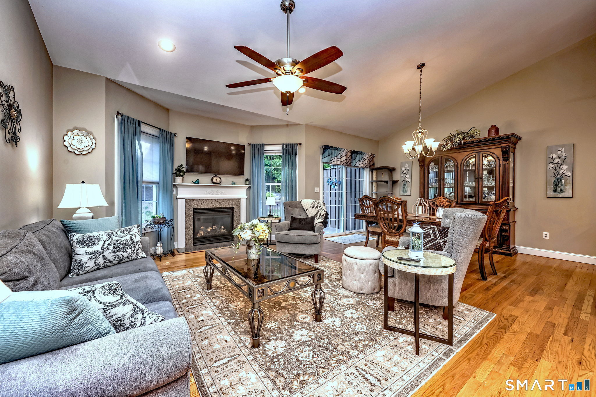 61 Pondview Circle Beacon Falls CT 06403