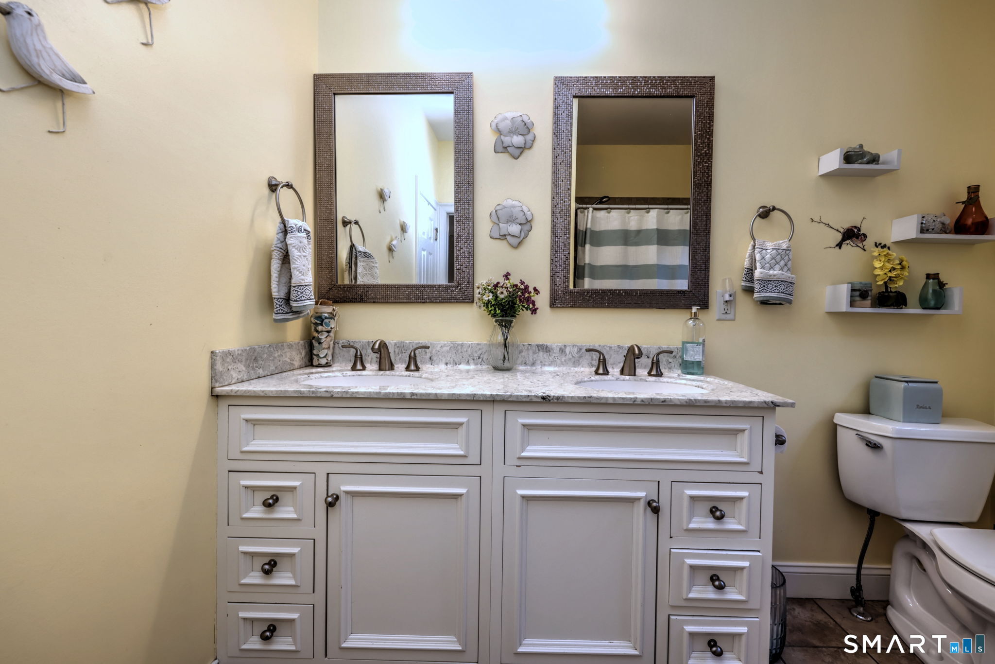 61 Pondview Circle Beacon Falls CT 06403