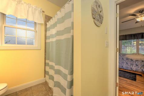 61 Pondview Circle Beacon Falls CT 06403