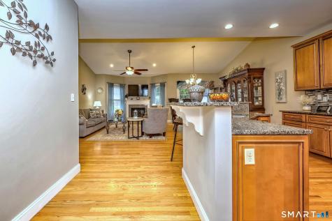 61 Pondview Circle Beacon Falls CT 06403