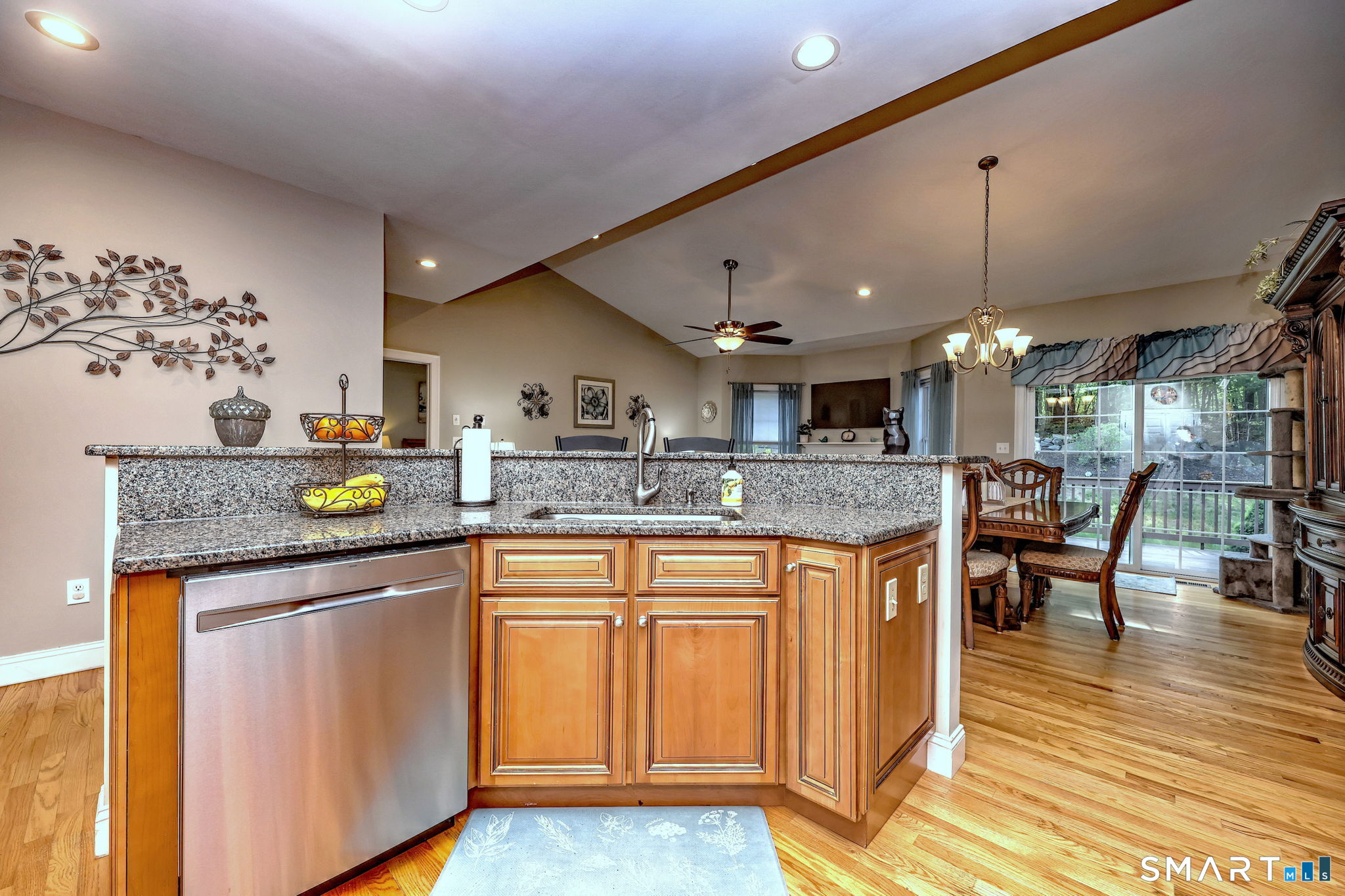 61 Pondview Circle Beacon Falls CT 06403