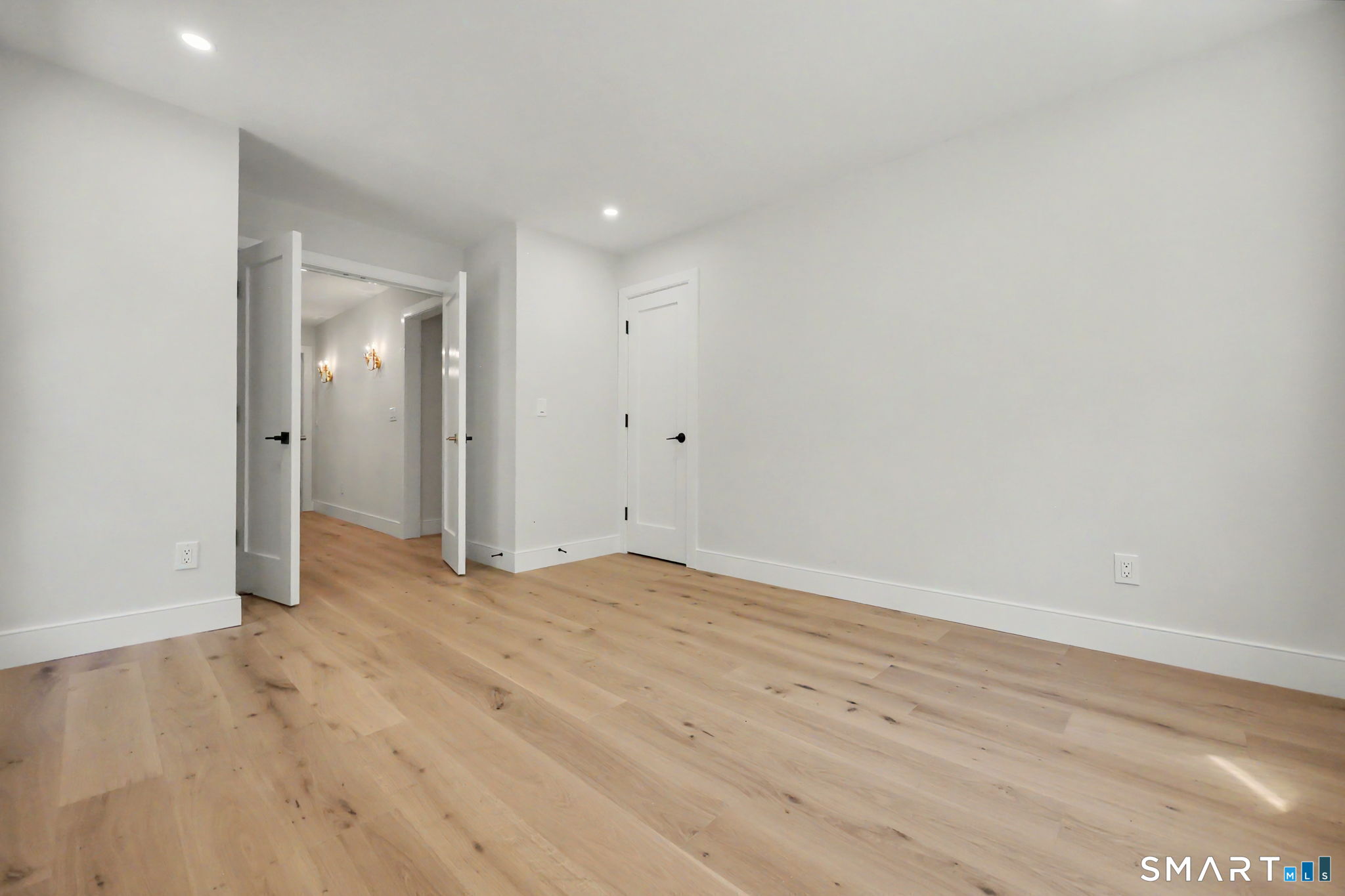 411 Heritage Village Southbury CT 06488