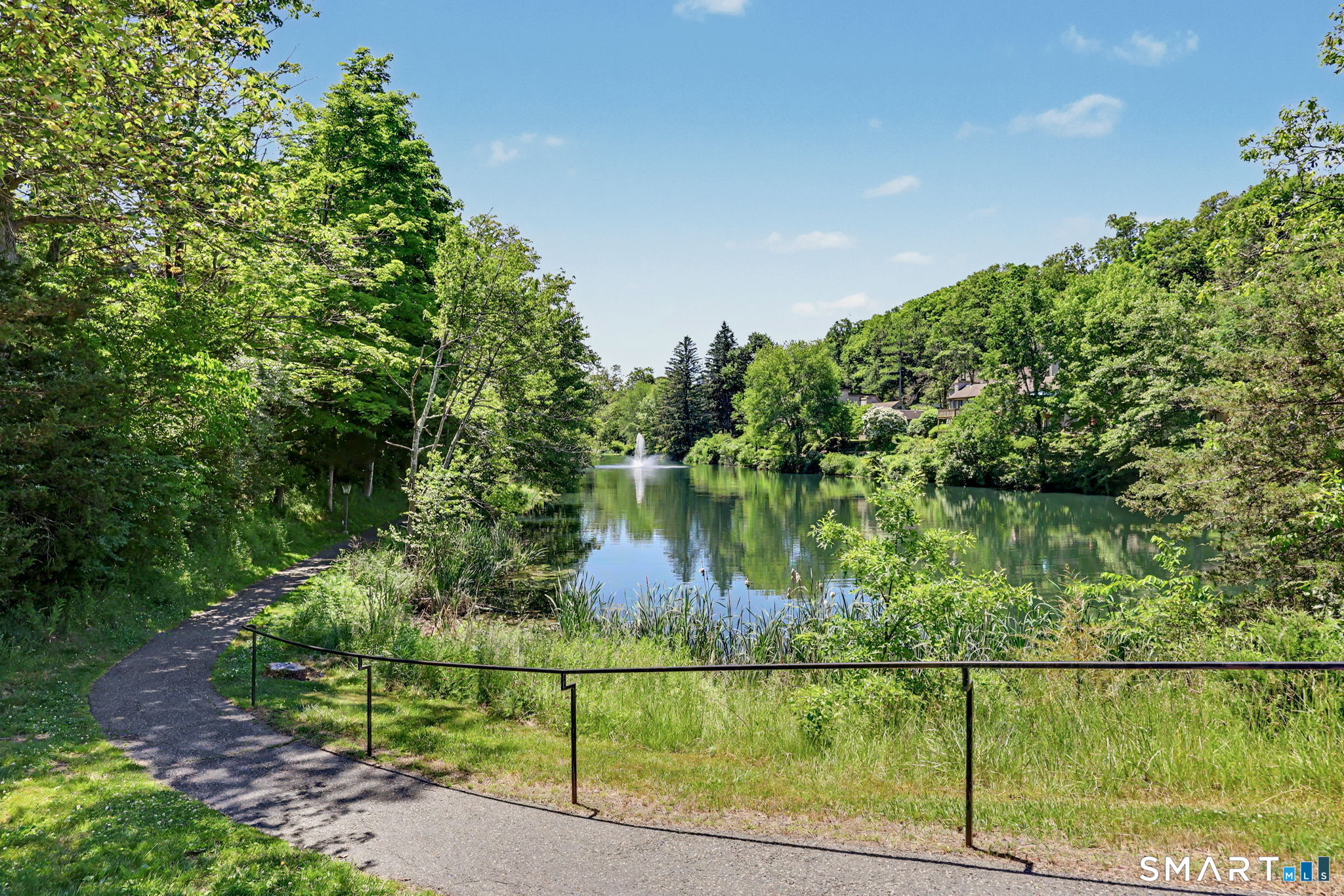411 Heritage Village Southbury CT 06488