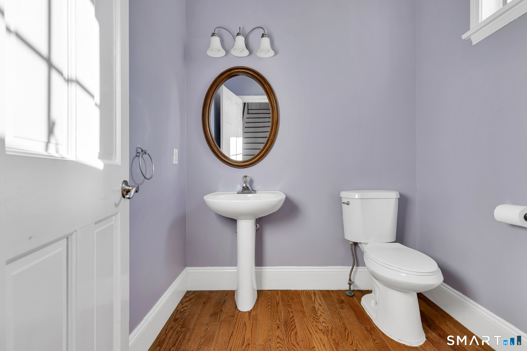 17 Harwich Lane West Hartford CT 06117