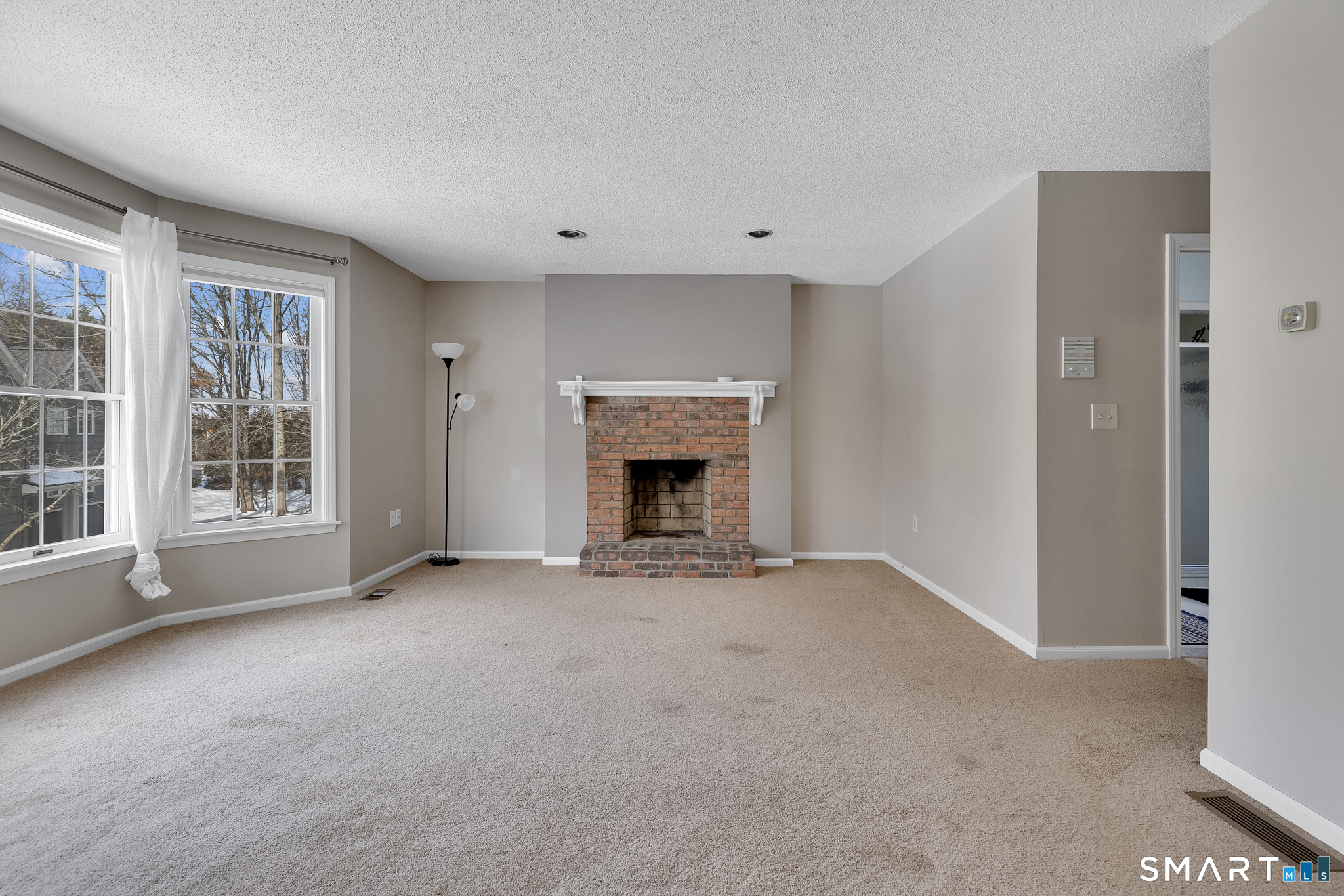 17 Harwich Lane West Hartford CT 06117